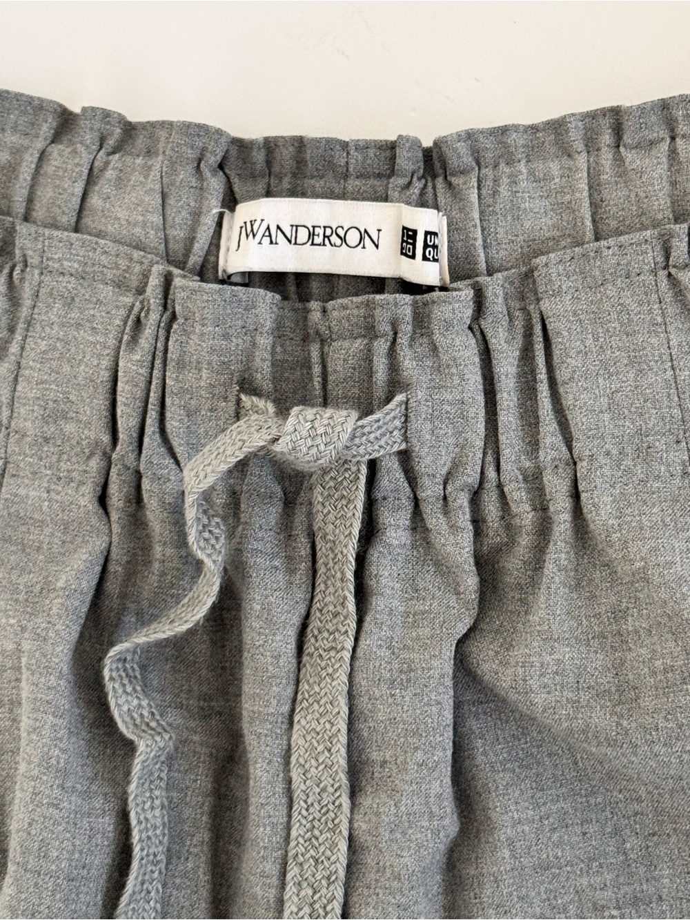 Uniqlo Grey Wide-Leg Pants – Size M